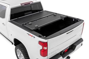 GMC Sierra 1500 Hard Low Profile Bed Cover - Rough Country - Tri-Fold, Streamlined Design - '14-'18